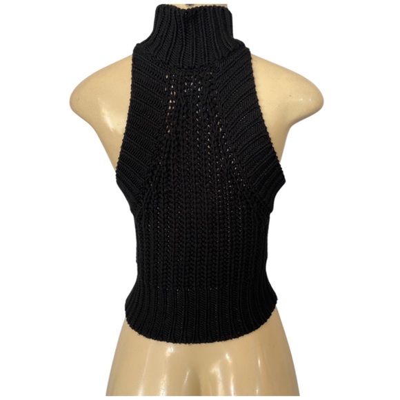 Nasty Gal Women's Black Crochet Tank Top Cropped High neck Viscose Size Small - Picture 4 of 6